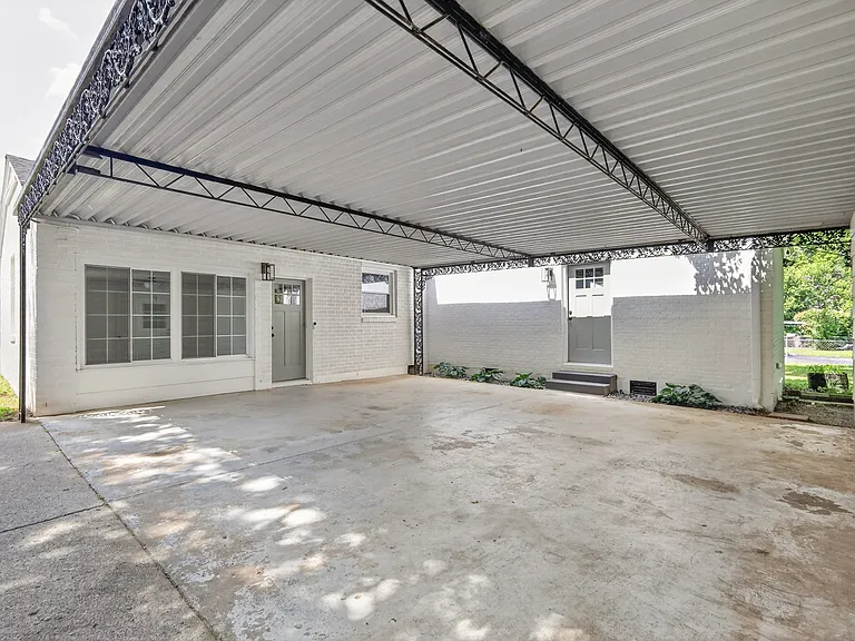 544 Watsonwood Dr — Photo 38