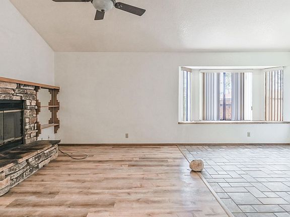 5th image of 1215 Beasley St