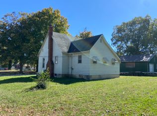 202 S Bess Ave, Marissa, IL 62257