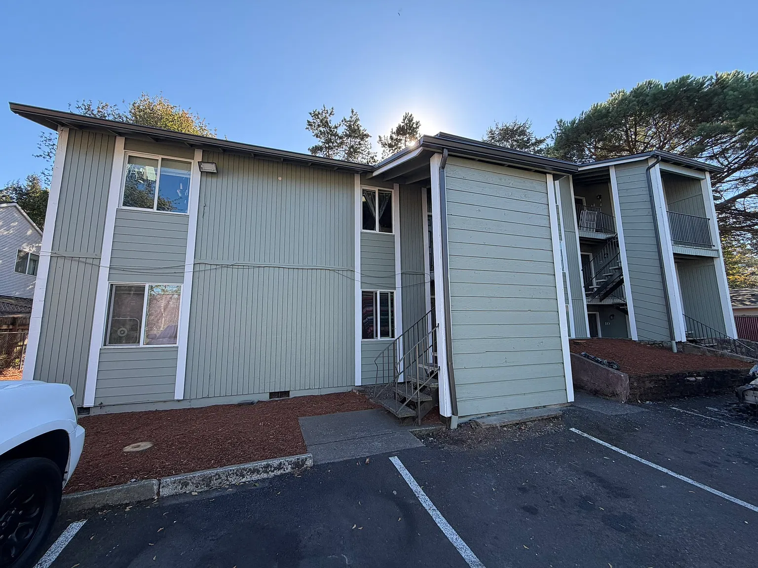2 bed, 795 sqft, $1,395 — Photo 1