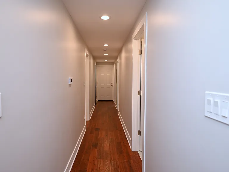 1630 W Thorndale Ave #1 — Photo 12