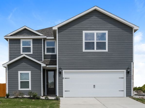 228 Live Oak Ln