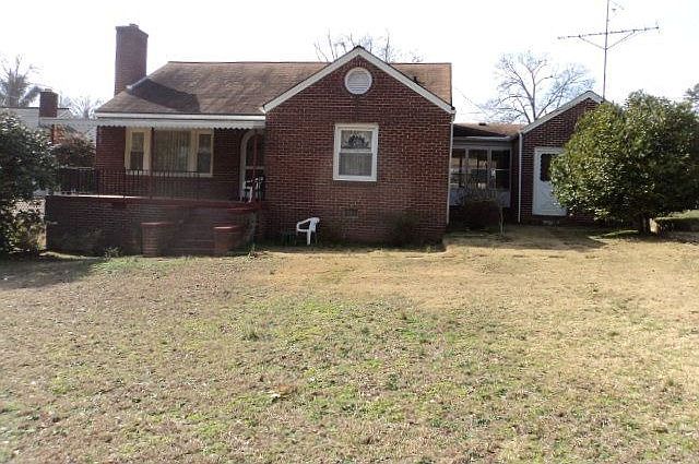 2nd image of 26 Saluda Ave