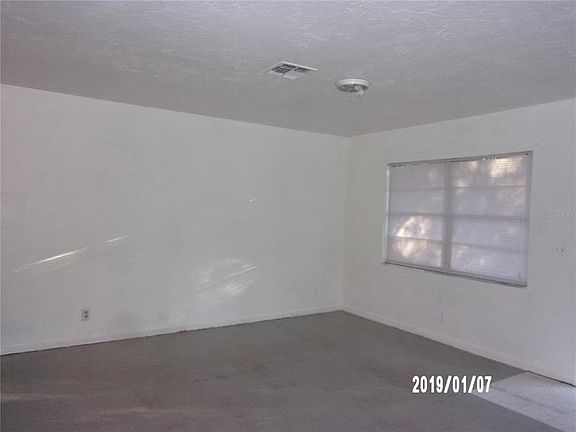 5th image of 4276 NW 21st Ave #D