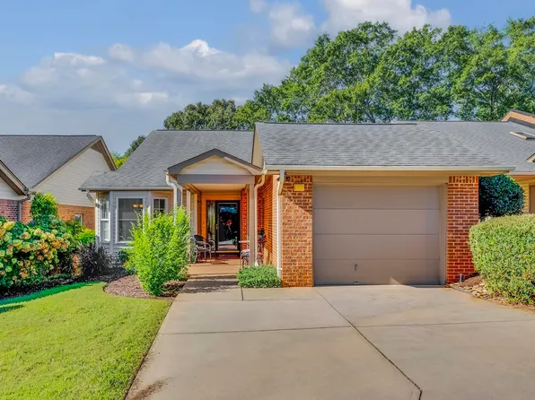 410 Swansgate Pl, Greenville, SC 29605