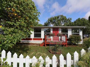 550 North St, Weldon, IL 61882