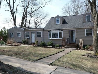 42 Hillairy Ave, Morristown, NJ, 07960