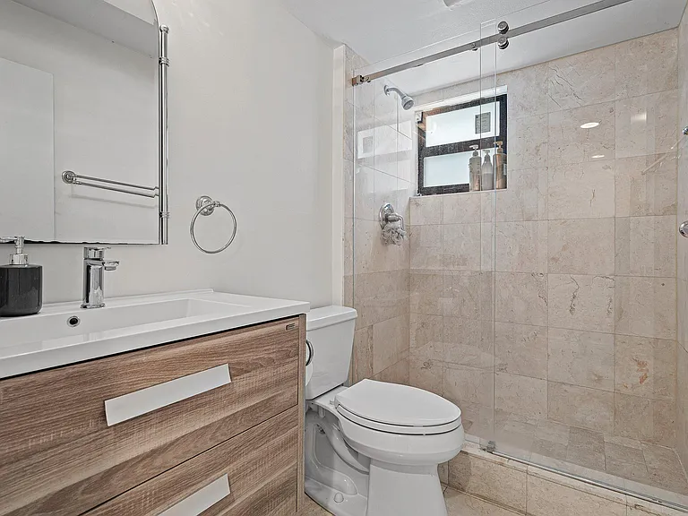 277 N Ocean Blvd #1040 — Photo 22