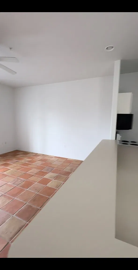 1 bed, 666 sqft, $1,950 — Photo 2