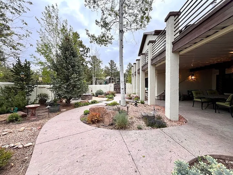 17995 Minglewood Trl — Photo 11