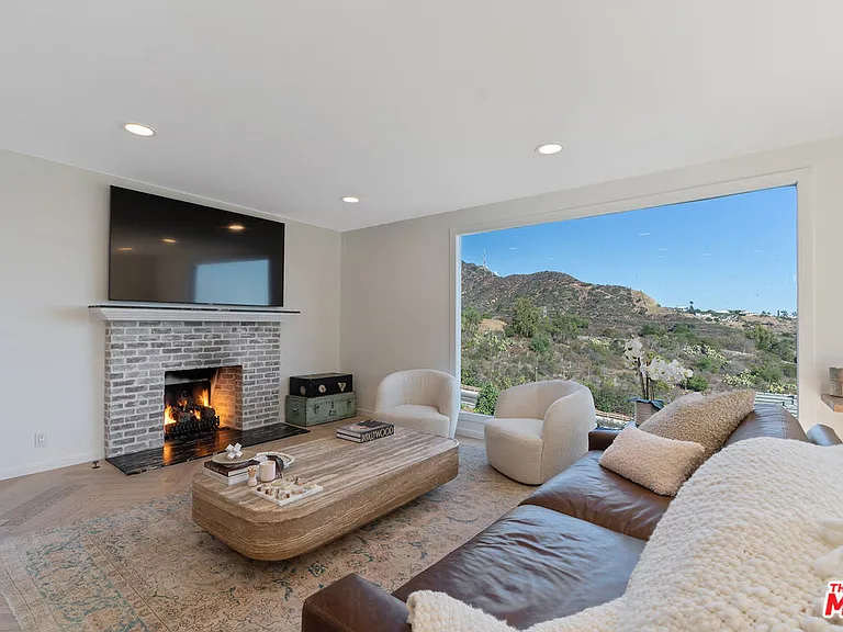 3479 Wonder View Dr — Photo 6
