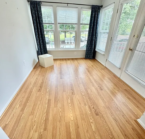 9352 Castle York Ct #7 — Photo 4