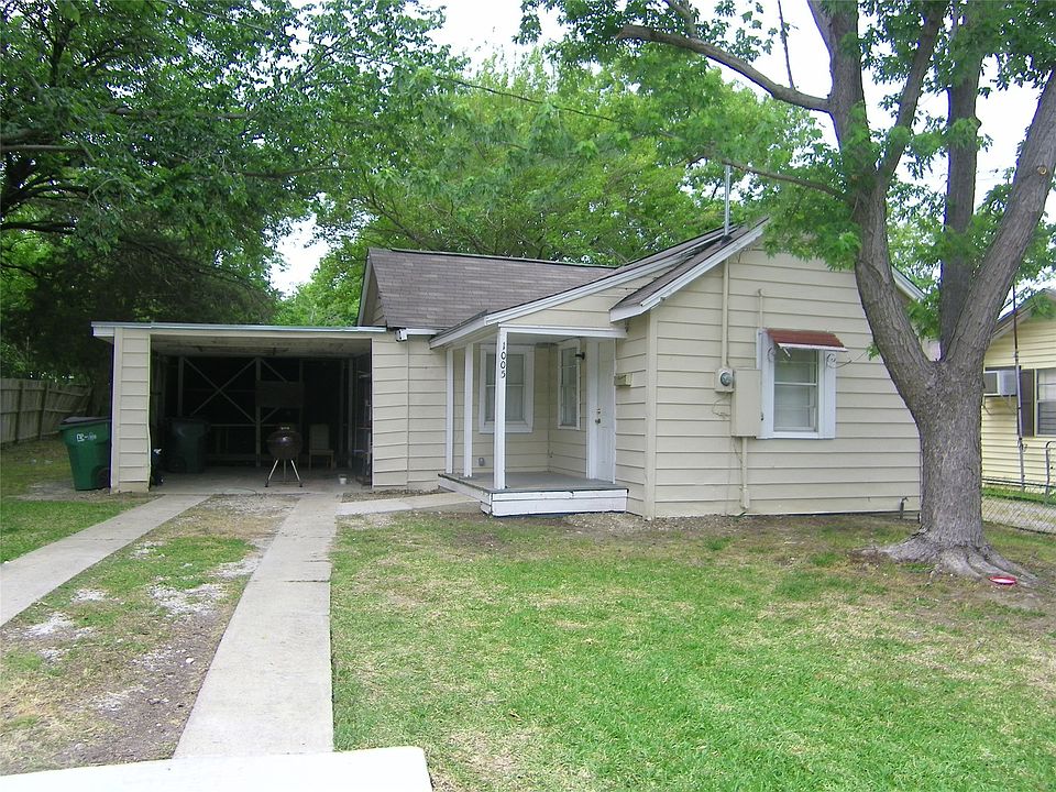 1st image of 1005 Oak St