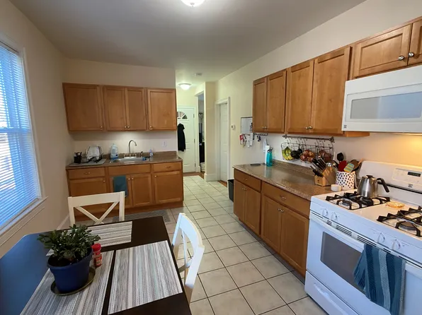 15 Sargent Ave, Somerville, MA