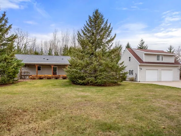 3627 Zirbel Rd, Sturgeon Bay, WI 54235