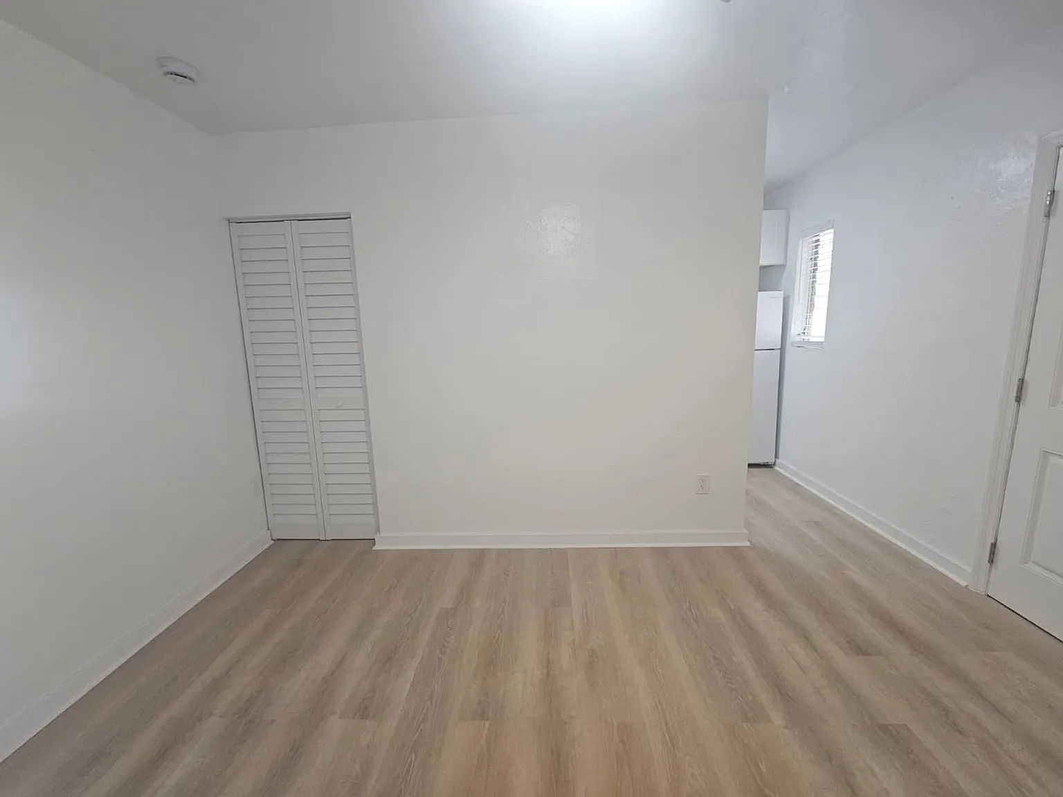 3631 Thomas Ave Miami, FL 33133 — Photo 4