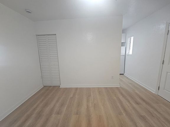 4th image of 3631 Thomas Ave #6