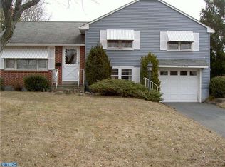 77 N Main St, Quakertown, PA 18951