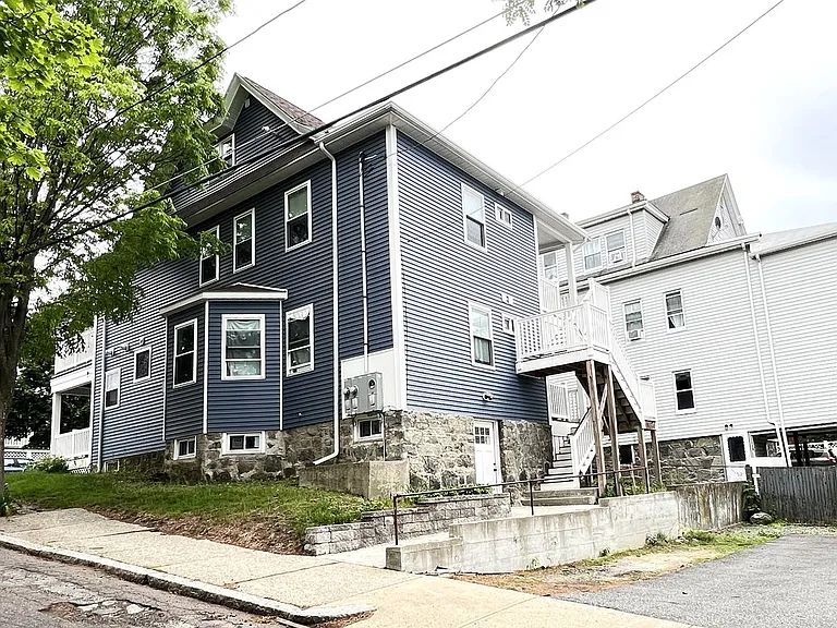 54 Crescent Ave #1 — Photo 8