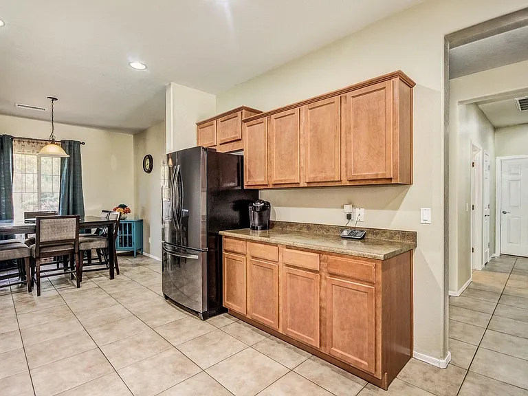 18113 W Townley Ave — Photo 5