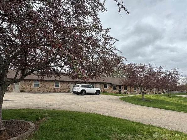 1201 Todd Ln, Troy, OH 45373