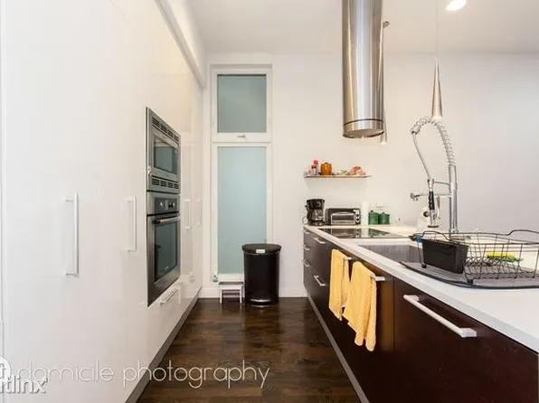 1718 W Le Moyne St #2, Chicago, IL 60622