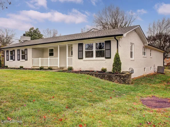 906 Barrington Ct, Louisville, KY 40207