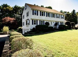 201 Larchmont Ln, Hanover, MA 02339