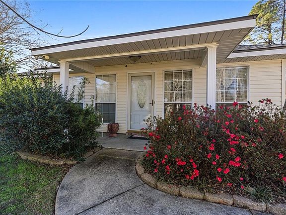 3rd image of 14704 Cypress Hollow Dr