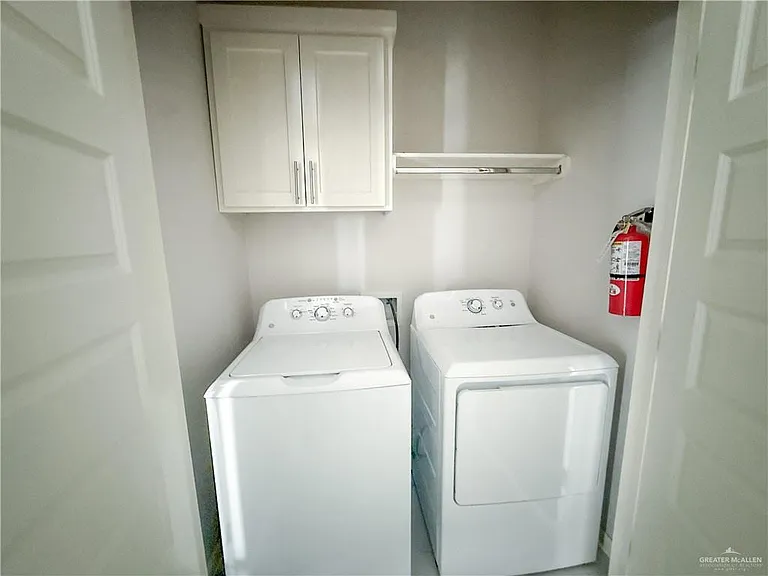 5700 Puffin Ave #2 — Photo 12