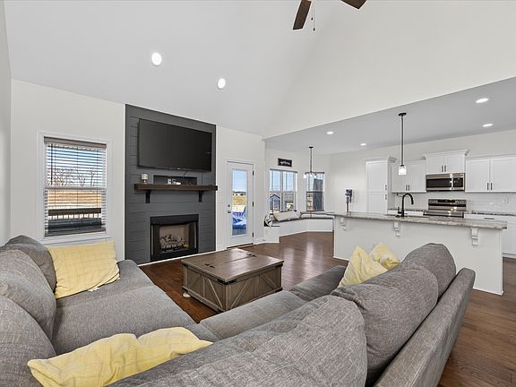 5th image of 3849 Maliki Dr