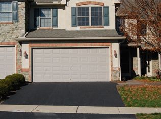 147 Fieldcrest Ln, Ephrata, PA 17522