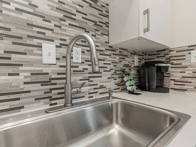 440 Hopkins St #3 — Photo 12