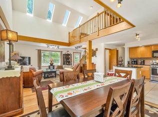 5 Heritage Dr, West Dover, VT 05356