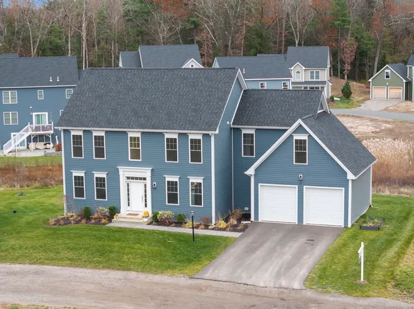 87 Cambridge Court #87, Simsbury, CT 06070
