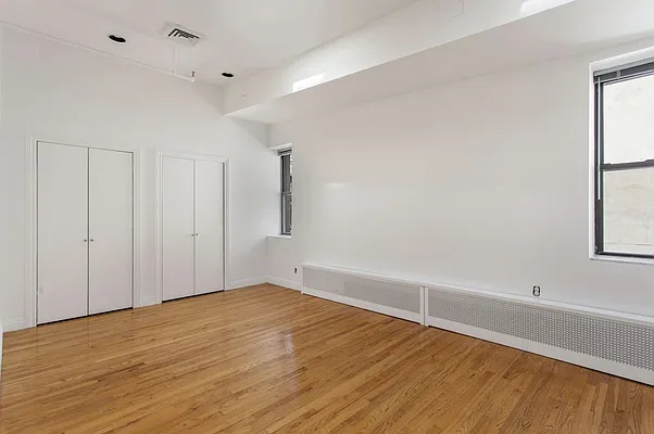 Rented by Compass | media 6