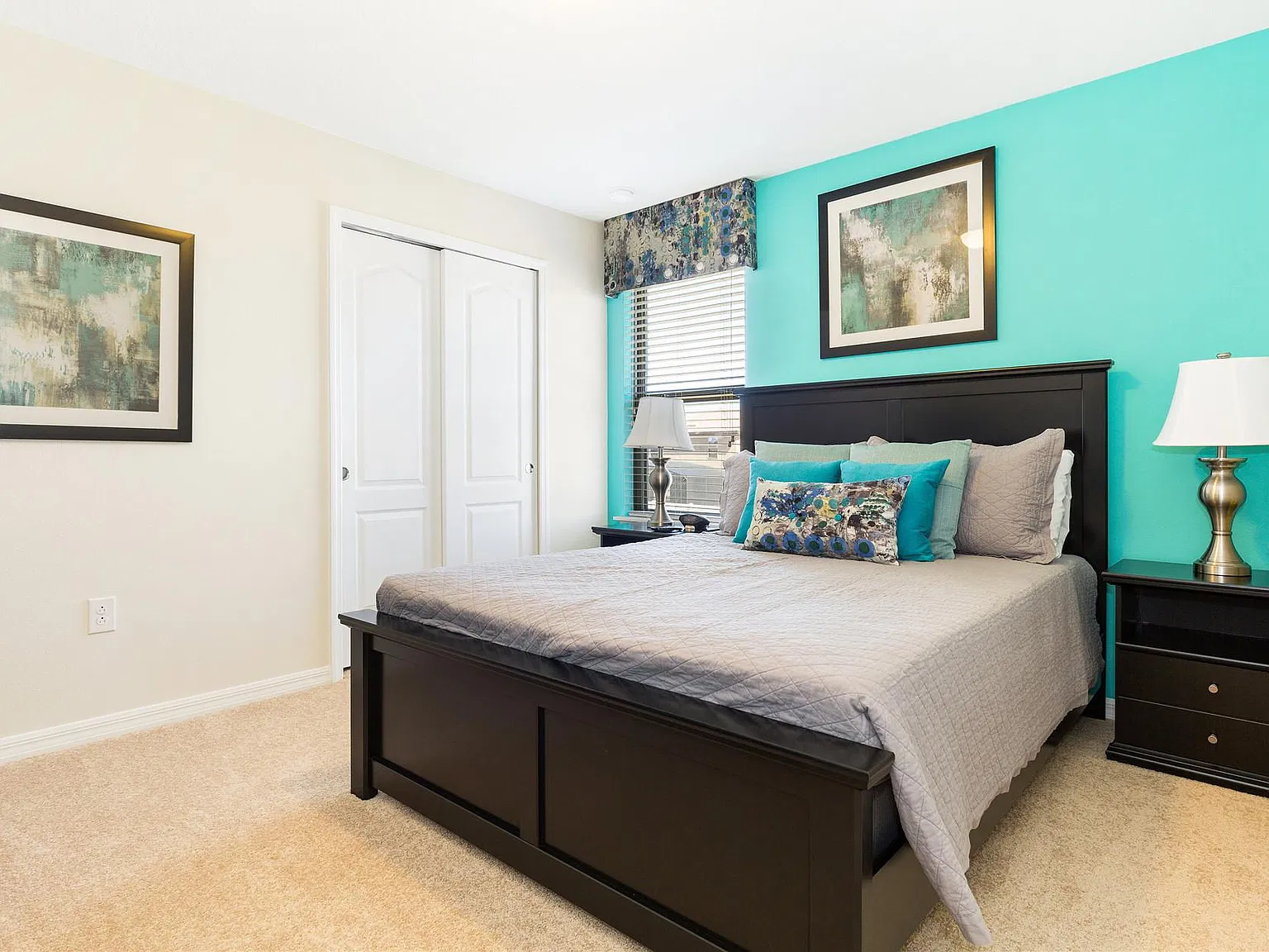6 bed, 4.5 bath, 3117 sqft, $3,800 — Photo 4