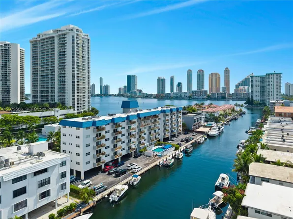 3770 NE 171st St APT 504, North Miami Beach, FL 33160
