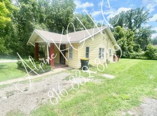 5817 Bellefontaine Ave, Kansas City, MO 64130