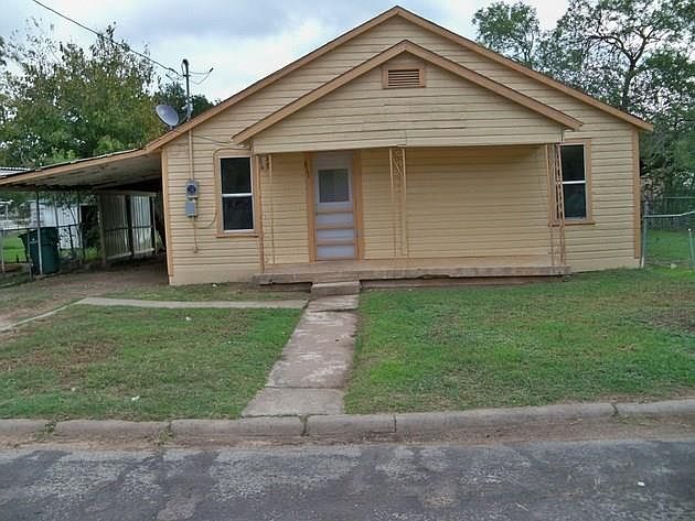 1st image of 611 S Nueces St