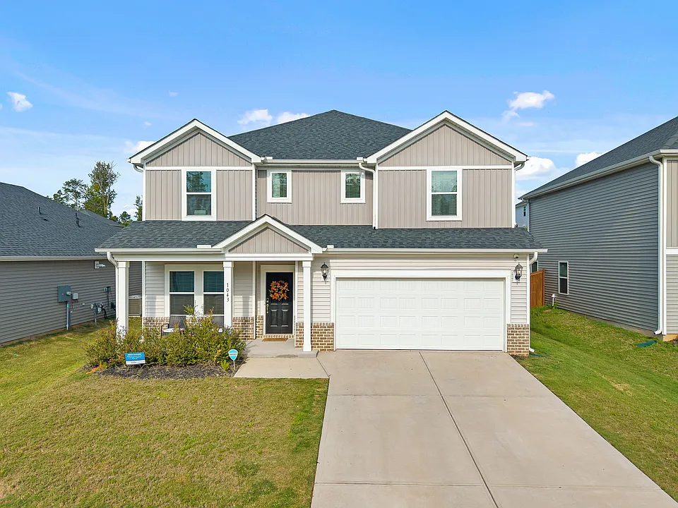 1043 Appalachian Dr