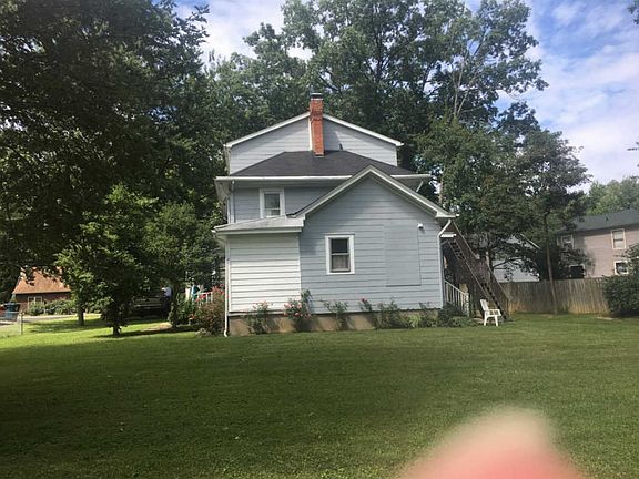 3rd image of 38 Swan Ln