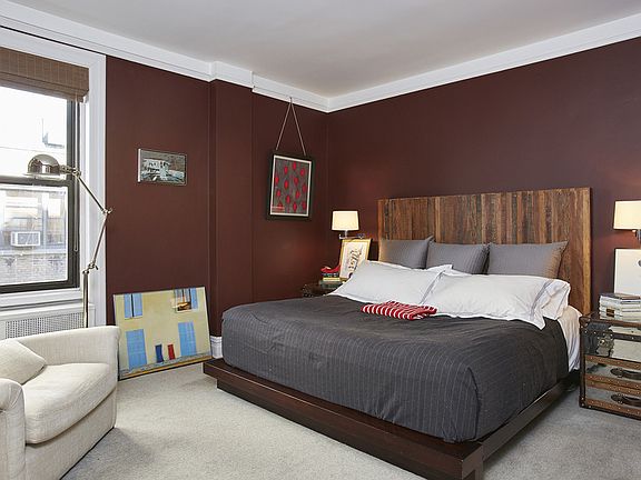 3rd image of 135 W 58th St APT 7C