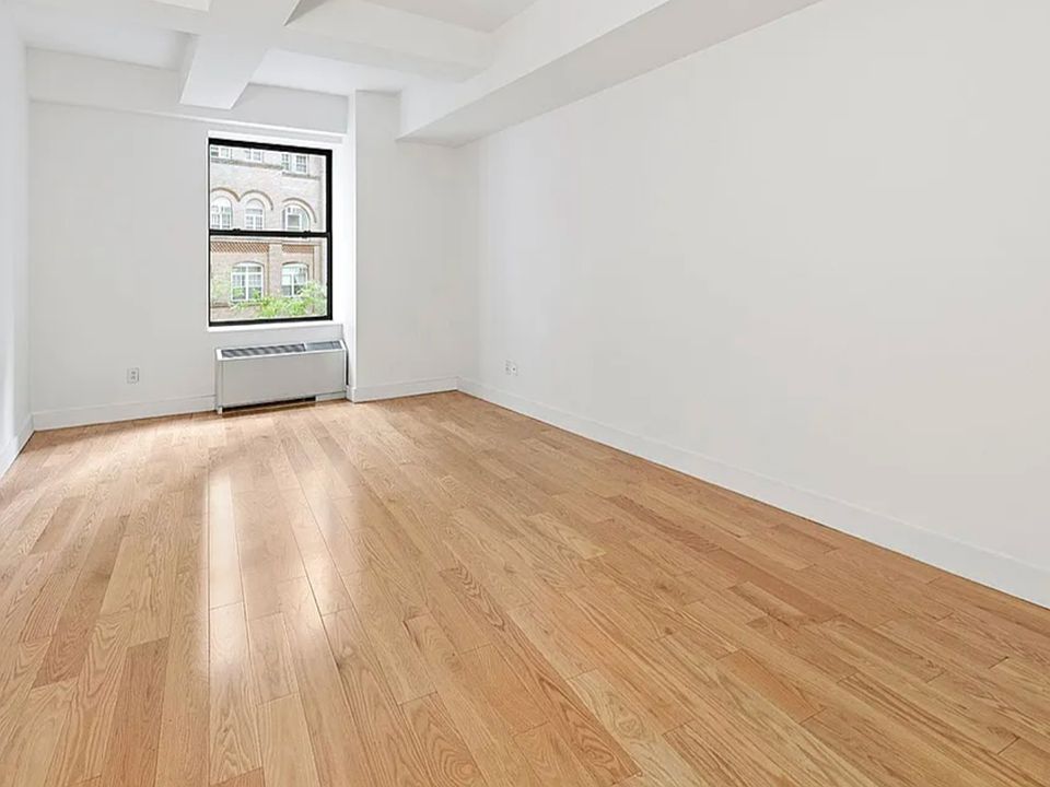 1st image of 99 John St APT 924