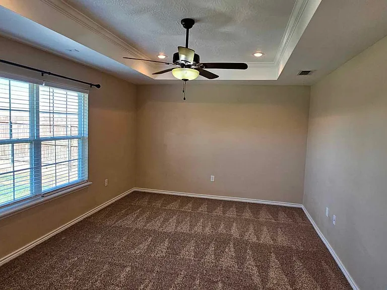 2320 Flagstone Dr — Photo 24