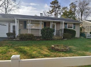 506 Poplar St, Lakehurst, NJ 08733