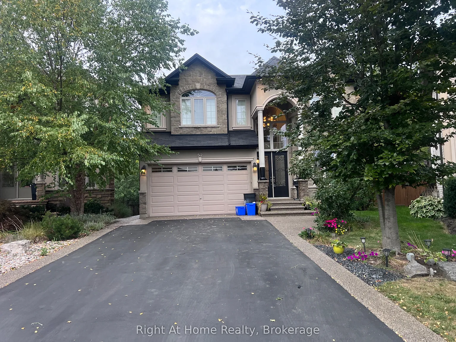 4 bed, $4,999 — Photo 1