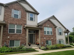 232 Devoe Dr, Oswego, IL