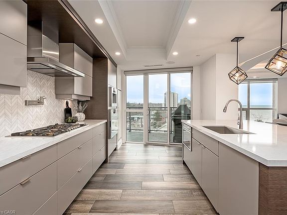 5th image of 2060 Lakeshore Rd #608