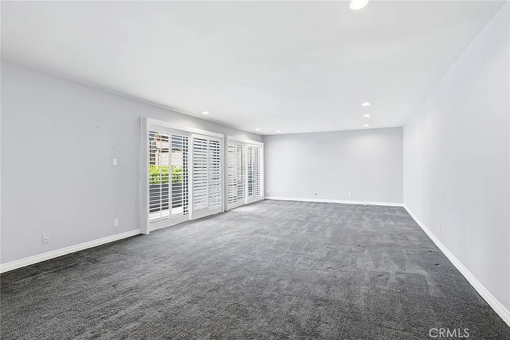 2 bed, 1690 sqft, $3,800 — Photo 4